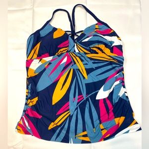 👙 NWT Kona Sol Tankini in lovely blues and gold with that touch of pink 🌸